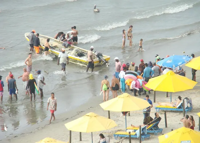 Apartamento , Vista A La Ciudad Antigua Y Playa